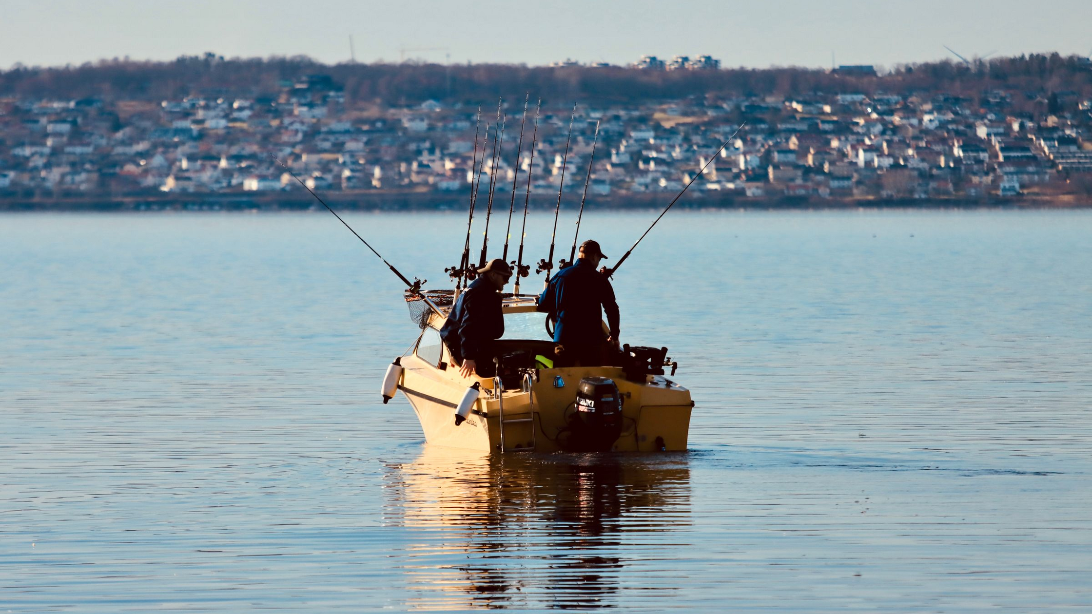Drift Fishing: Boat Control, Rigs, and When to Drift