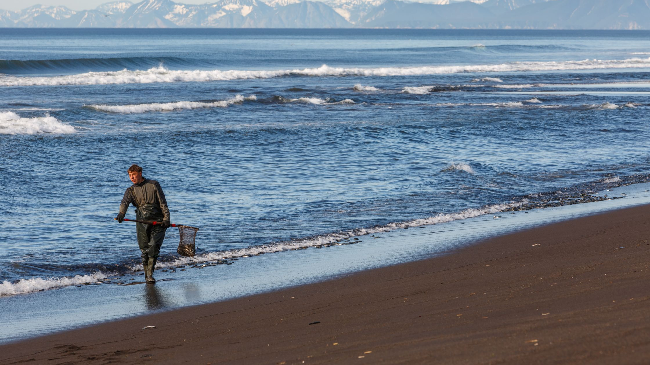 Foot Fishing for Flatfish (and Roundfish)